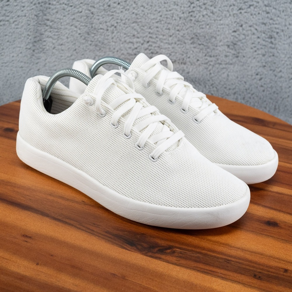 Atoms Sneakers Model 000 White Comfort Mesh Low Top Sneakers Sz M 10.25 W 11.75